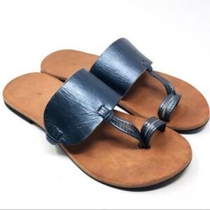 Antonio Gradilla womans leather sandals gray US7 BoxA 
minimalist